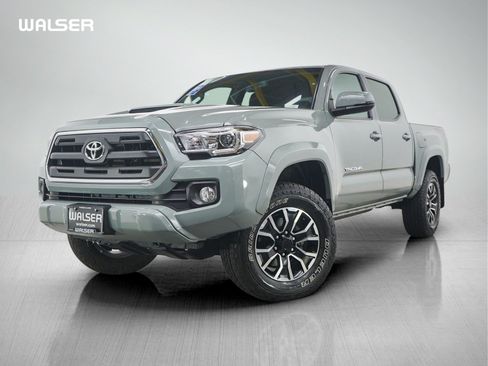 Used 2023 Toyota Tacoma TRD Sport AWD/4WD image 1