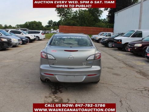 Used 2012 MAZDA MAZDA3 i Touring FWD image 5