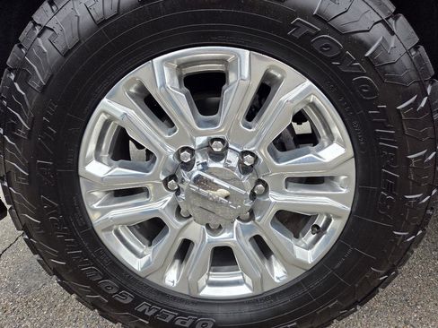 Used 2022 GMC Sierra 2500 Denali w/ Technology Package image 44