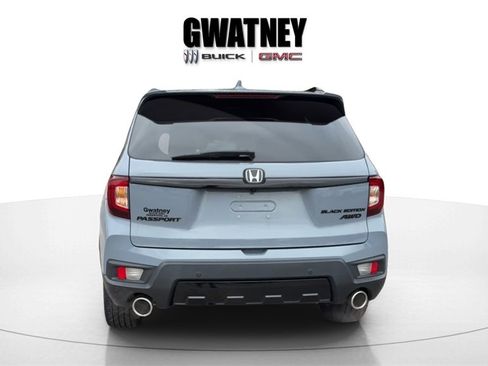 Used 2024 Honda Passport Black Edition image 6