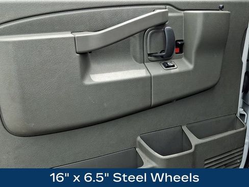 Used 2024 GMC Savana 2500 w/ Driver Convenience Package RWD image 23