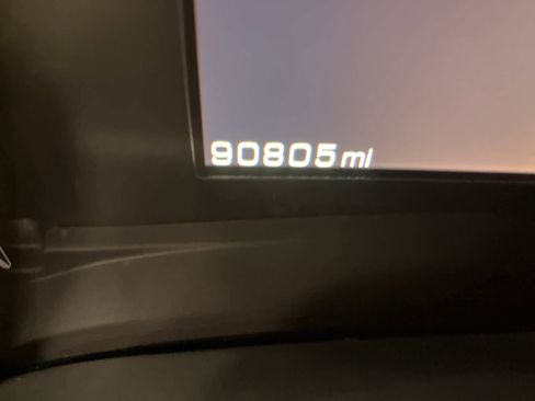 Used 2013 Cadillac XTS Luxury w/ Driver Awareness Package image 28