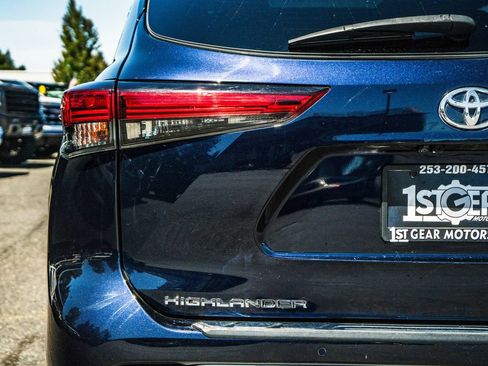 Used 2021 Toyota Highlander Platinum AWD/4WD image 10