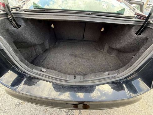 Used 2017 Ford Fusion SE FWD image 14