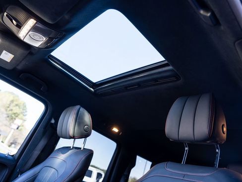 Used 2022 Mercedes-Benz G 550 image 18