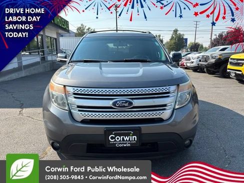 Used 2013 Ford Explorer XLT AWD/4WD image 2