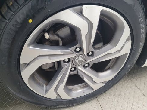 Used 2020 Honda Accord EX-L image 31