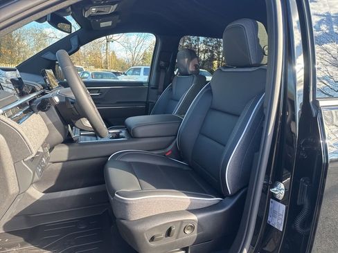 New 2026 GMC Sierra EV Elevation w/ LPO, Elevation Dark Package image 10