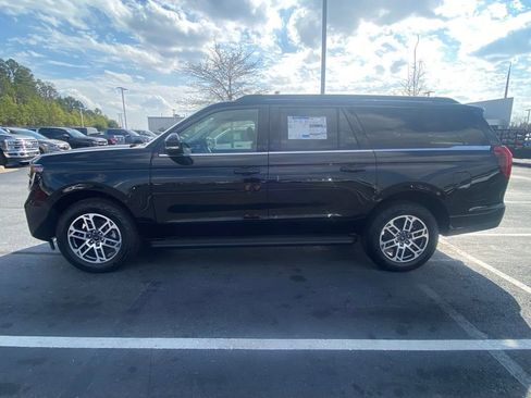 New 2026 Ford Expedition Max Active image 4