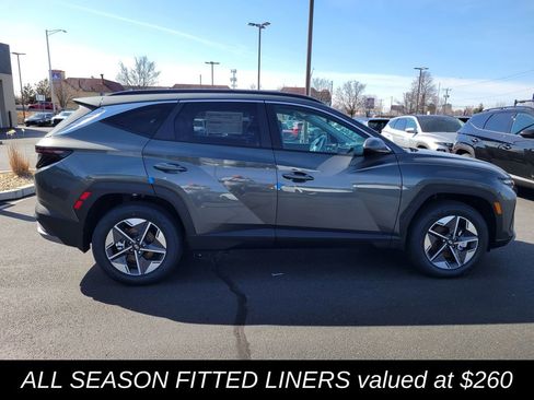 New 2025 Hyundai Tucson SEL image 2