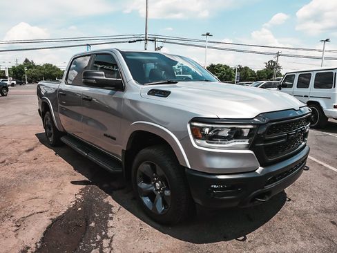 Used 2024 RAM 1500 Big Horn AWD/4WD image 3
