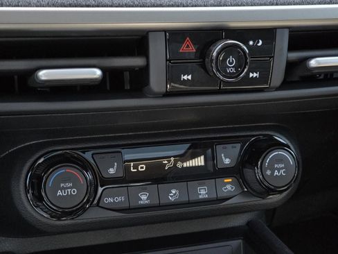 New 2027 Nissan Kicks SV w/ SV Premium Package FWD image 22