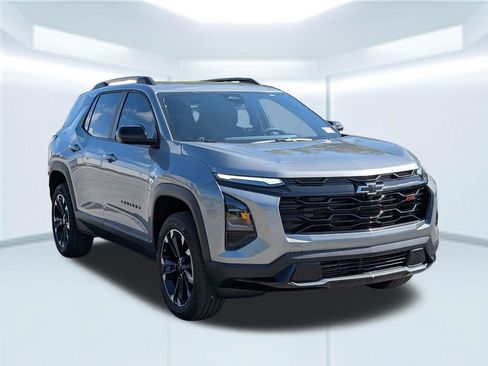 New 2026 Chevrolet Equinox RS w/ LPO, Floor Liner Package FWD image 8