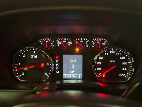 Used 2016 Chevrolet Silverado 1500 Custom image 11