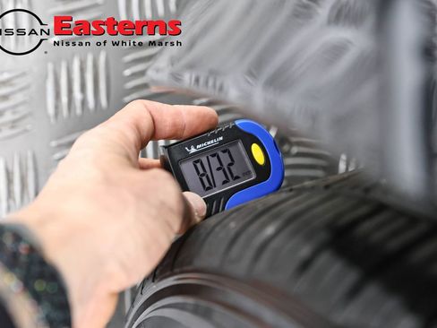 Used 2020 Nissan Sentra SV w/ SV Premium Package image 28