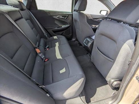 Used 2023 Chevrolet Malibu LT FWD image 18