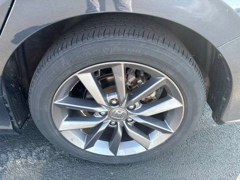 Used 2021 Honda Civic EX-L image 4