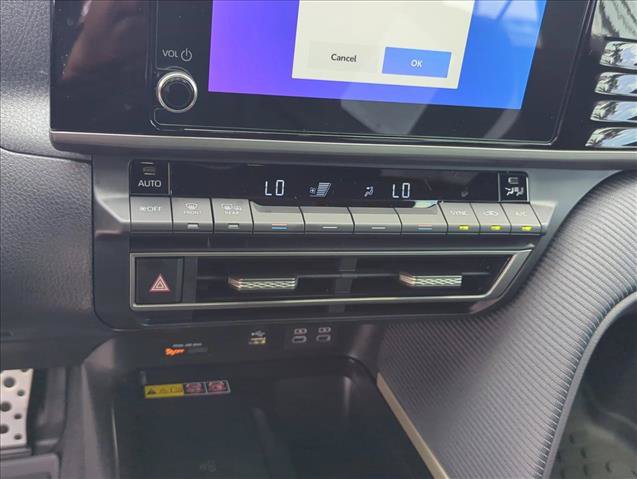 Certified 2026 Toyota Camry SE FWD image 21