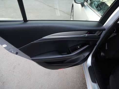 Used 2018 MAZDA MAZDA6 Sport image 17