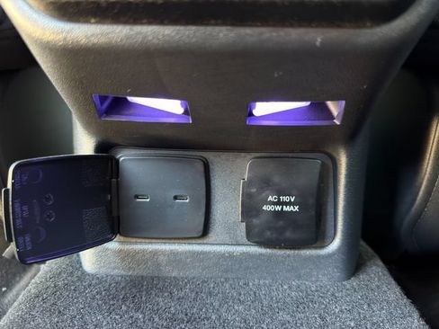 Used 2025 Ford Bronco Raptor AWD/4WD image 19