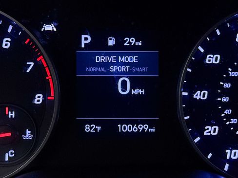 Used 2020 Hyundai Elantra Sport w/ Premium Package 02 FWD image 8