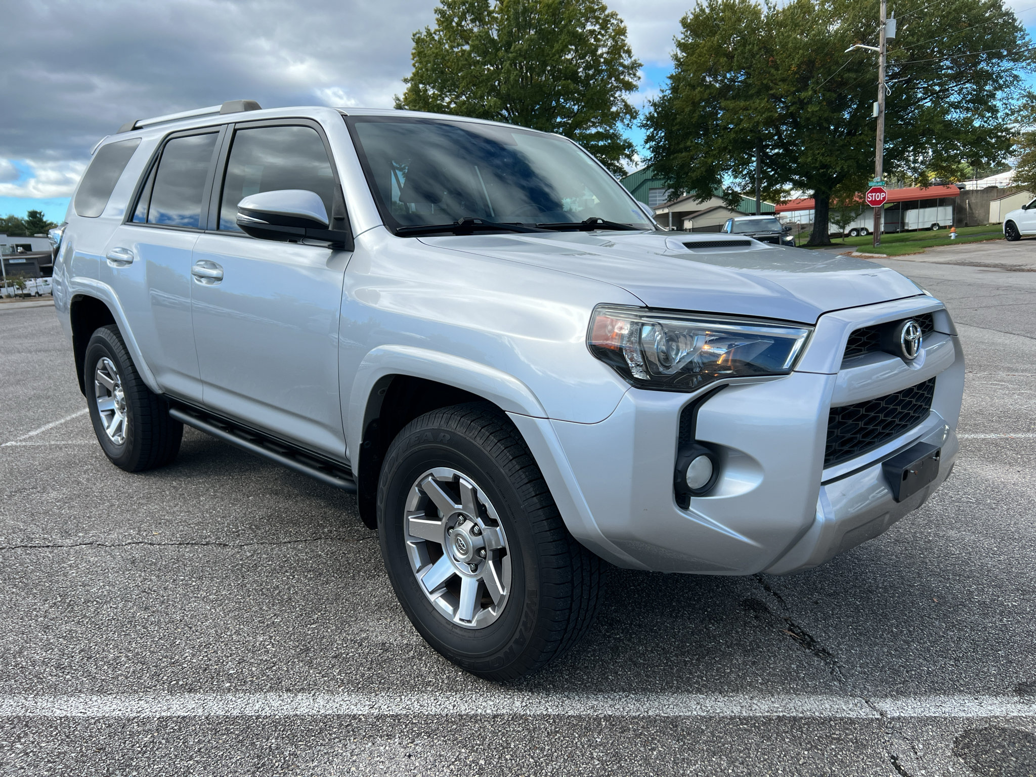 Used 2014 Toyota 4Runner Trail Premium AWD/4WD image 1