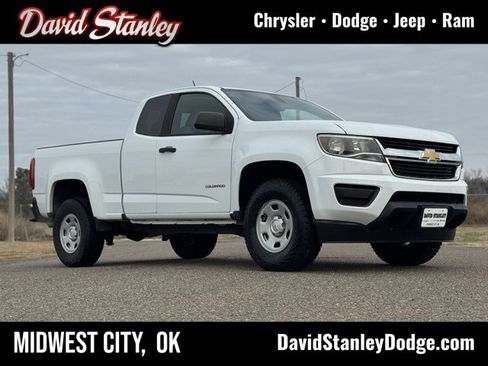 Used 2017 Chevrolet Colorado W/T image 1