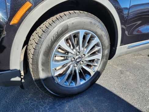 Used 2021 Lincoln Nautilus Standard w/ Equipment Group 101A image 49