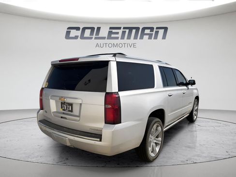 Used 2019 Chevrolet Suburban Premier AWD/4WD image 5