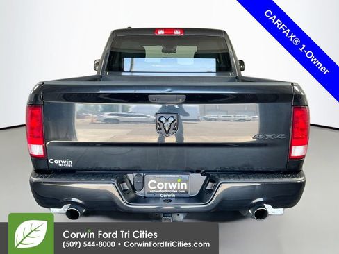 Used 2016 RAM 1500 Express w/ Black Ram 1500 Express Group AWD/4WD image 13