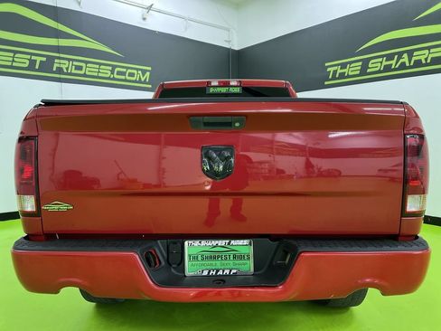 Used 2014 RAM 1500 Express RWD image 8