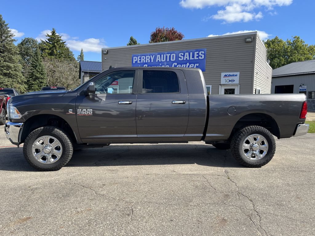 Used 2017 RAM 2500 Big Horn AWD/4WD image 1