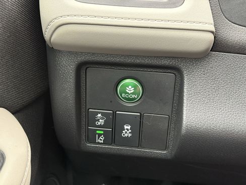 Used 2022 Honda HR-V EX image 18