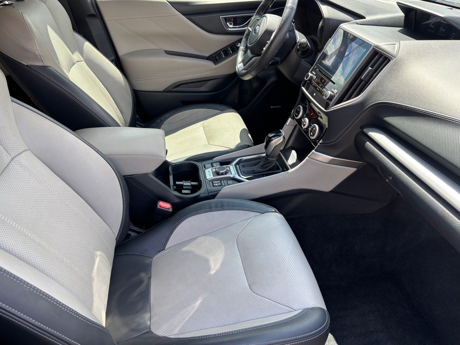 Used 2019 Subaru Forester Limited AWD/4WD image 32