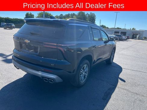 Used 2024 Chevrolet Traverse LT w/ Trailering Package AWD/4WD image 23