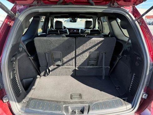 Used 2023 Dodge Durango GT image 11