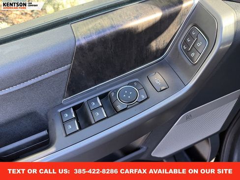 Used 2025 Ford F350 Lariat w/ Black Appearance Package image 24