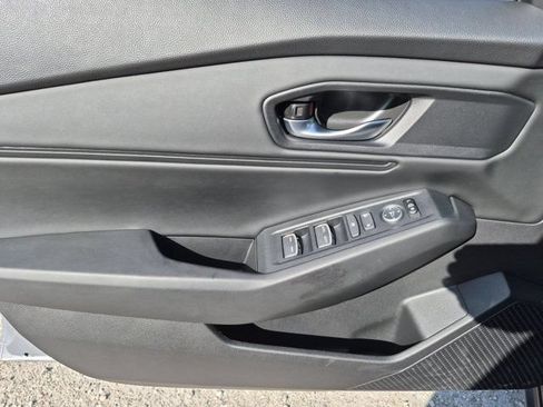 Used 2025 Honda Accord SE image 11