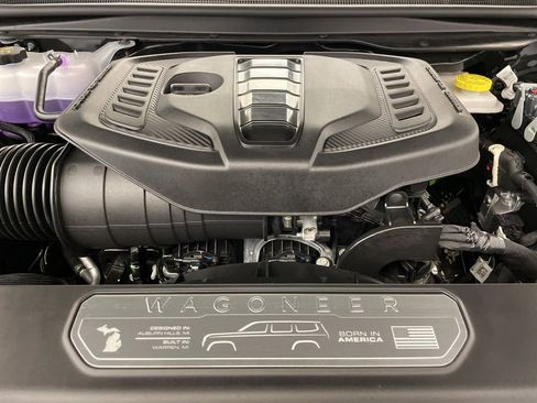 New 2025 Jeep Wagoneer L Series II w/ Convenience Group I image 22