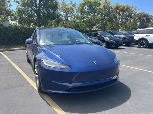 Used 2025 Tesla Model 3 Long Range RWD image 1