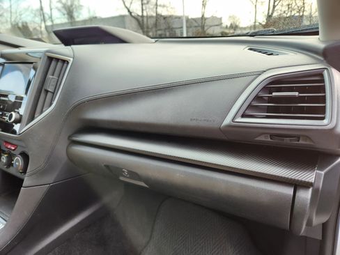 Used 2018 Subaru Impreza 2.0i Premium w/ Eyesight & BSD & Rcta image 17