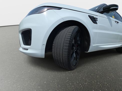 Used 2021 Land Rover Range Rover Sport HST AWD/4WD image 33
