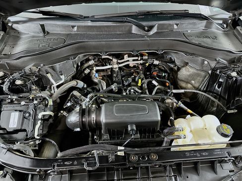 Used 2023 Ford Explorer XLT w/ Equipment Group 202A image 34