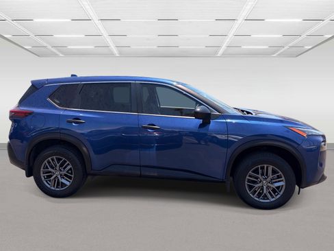 Used 2021 Nissan Rogue S FWD image 6