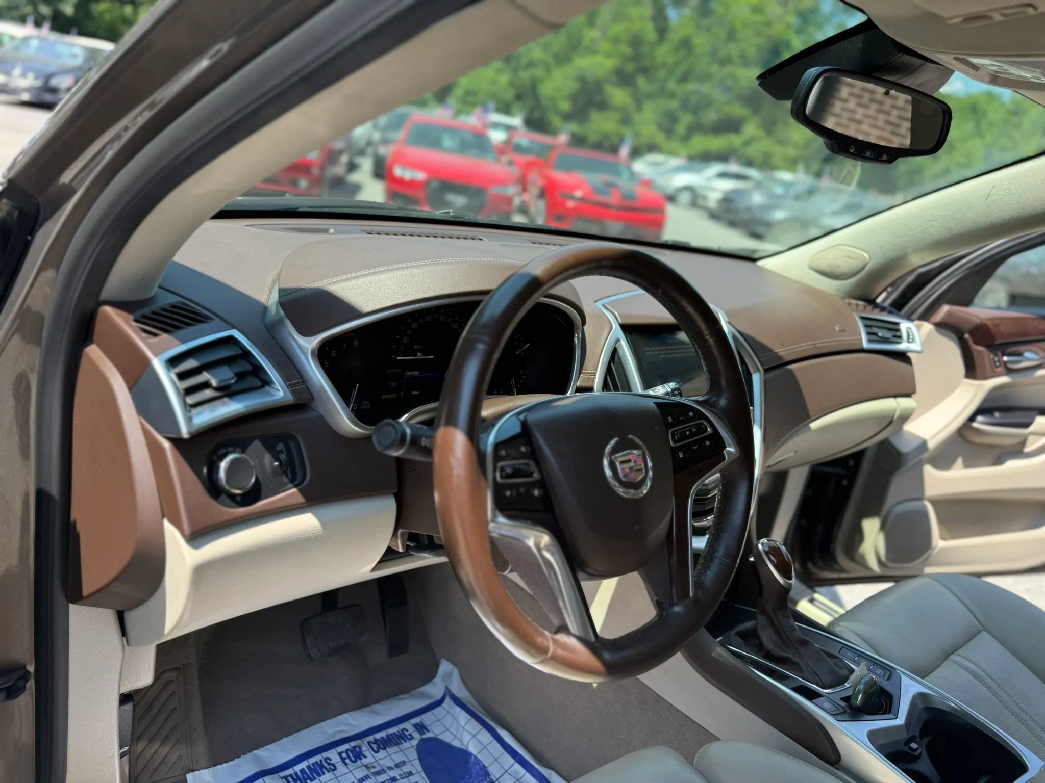 Used 2016 Cadillac SRX Luxury w/ Driver Awareness Package AWD/4WD image 9