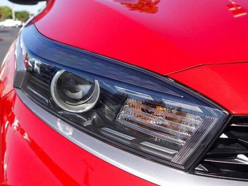 Used 2023 Kia Forte LXS w/ LXS Technology Package image 6