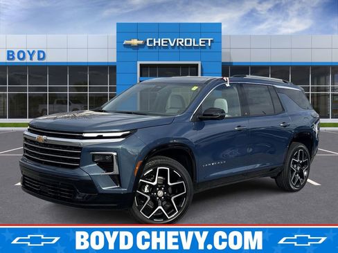 New 2026 Chevrolet Traverse High Country FWD image 1