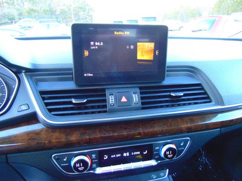 Used 2018 Audi Q5 2.0T Premium image 21