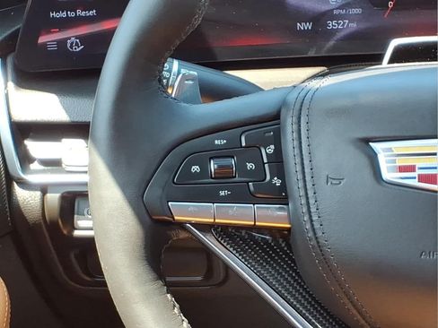 Used 2025 Cadillac CT5 V w/ Platinum Package AWD/4WD image 22