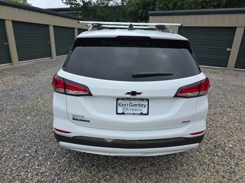 Used 2022 Chevrolet Equinox RS FWD image 4